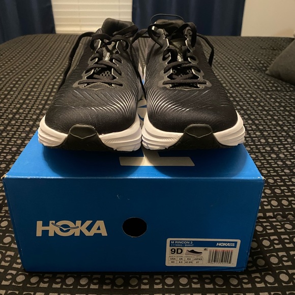 Men’s Hoka running shoes - Picture 2 of 4